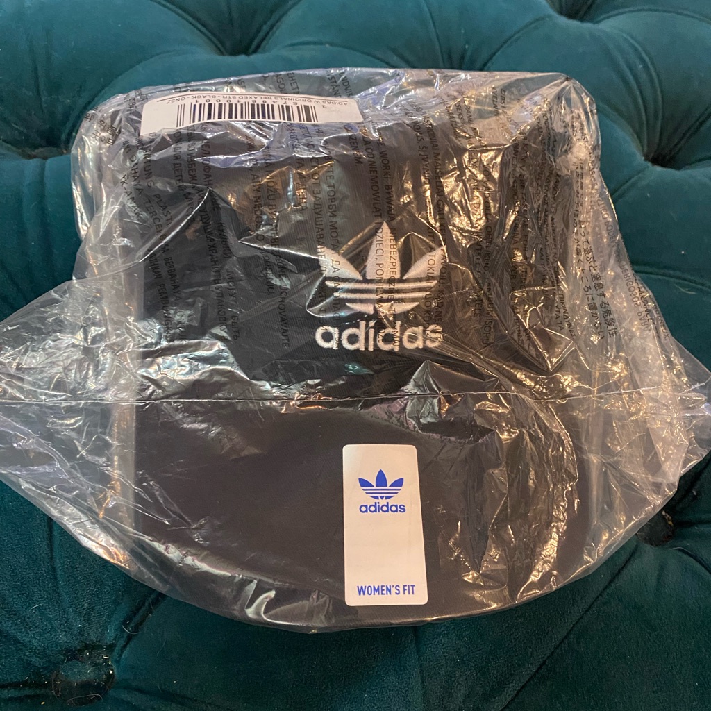 Adidas Womens Cap Nwt